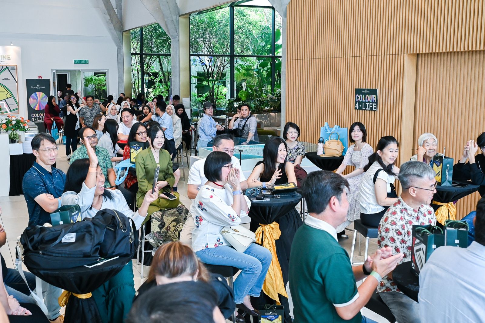 A full room for the ceremony